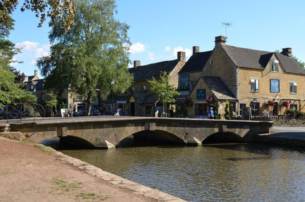 Clover Crest - 2-Bedroom House Bourton-on-the-Water Eksteriør billede